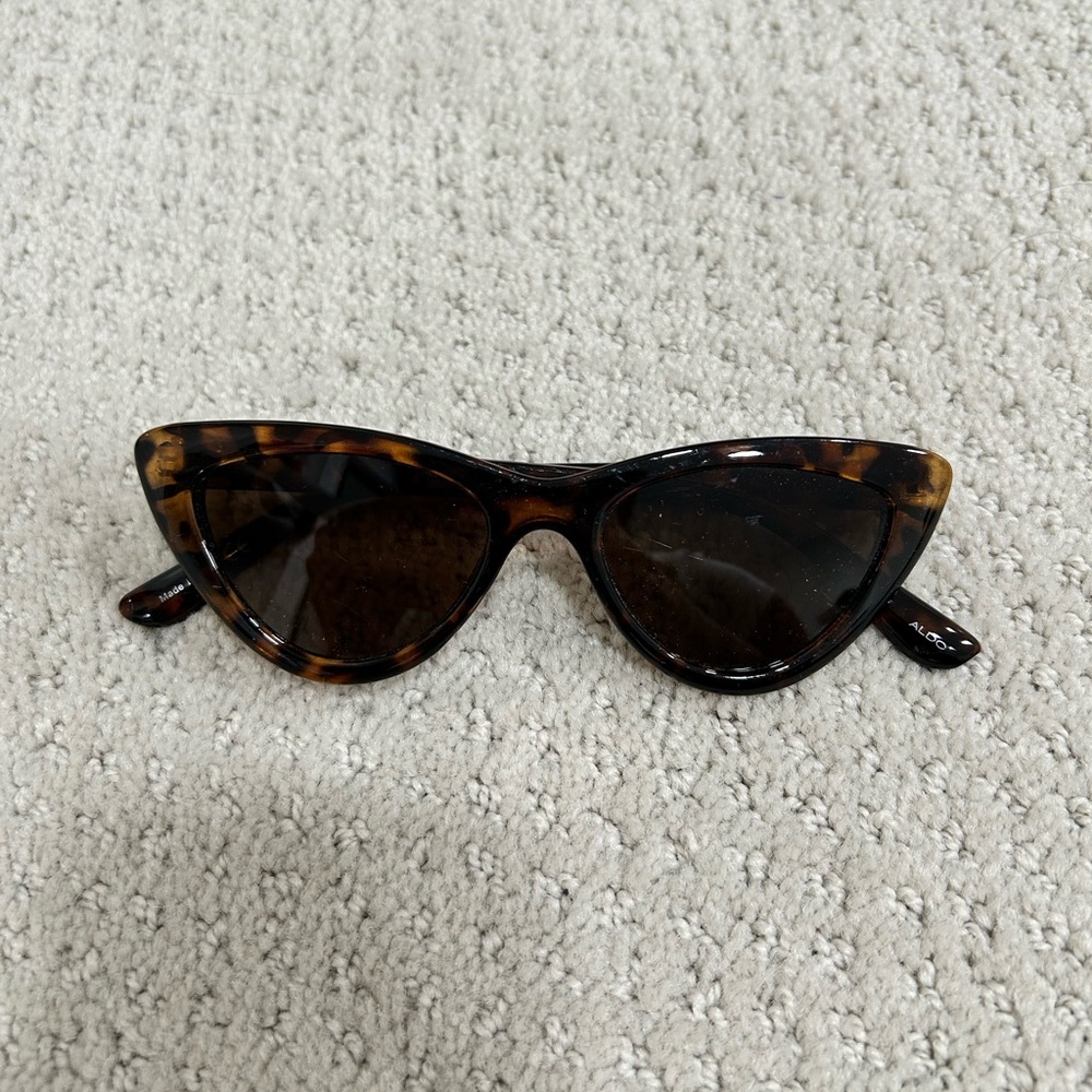 ALDO sunglasses cat-eye tortoise